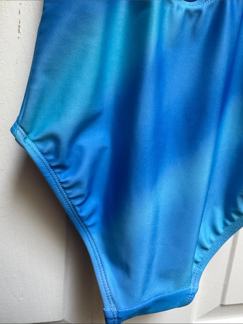 Breaking Waves Girls 6 Rainbow & Blue 1 Piece Swimsuit Bodysuit Red Green Purple